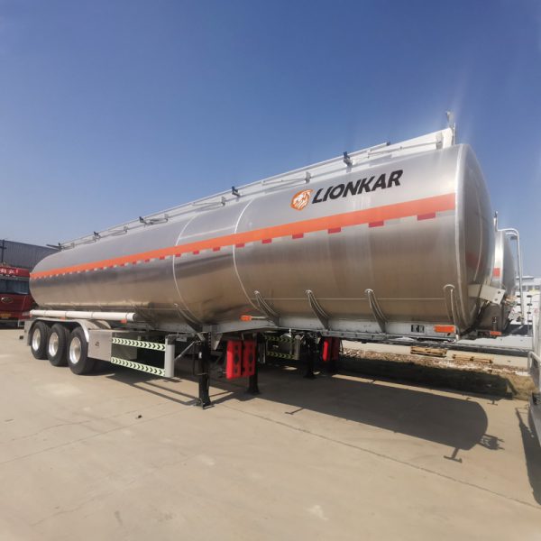 Stainless steel Tanker Trailer