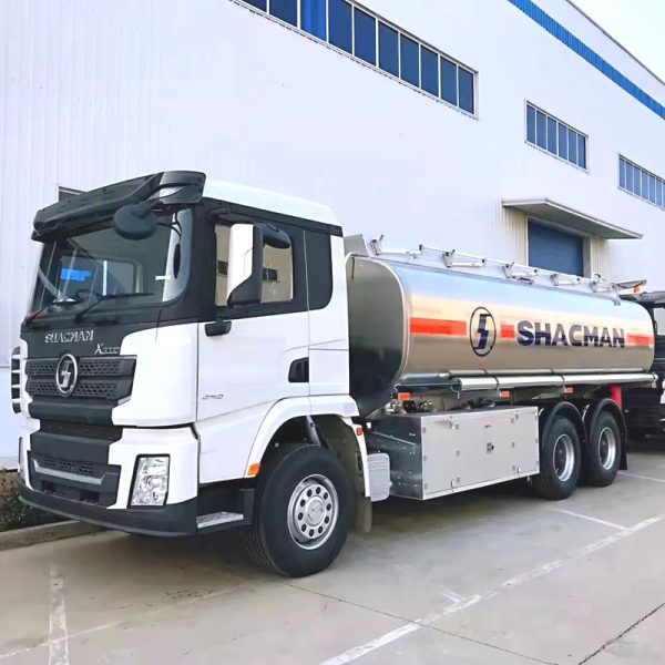 Shacman X3000 4x2 6x4 8x4 Fuel Tanker Truck